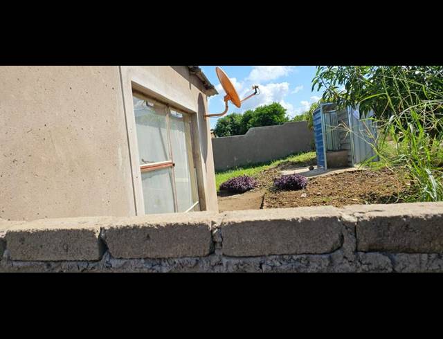 4 BEDROOM HOUSE FOR SALE IN MANIINI